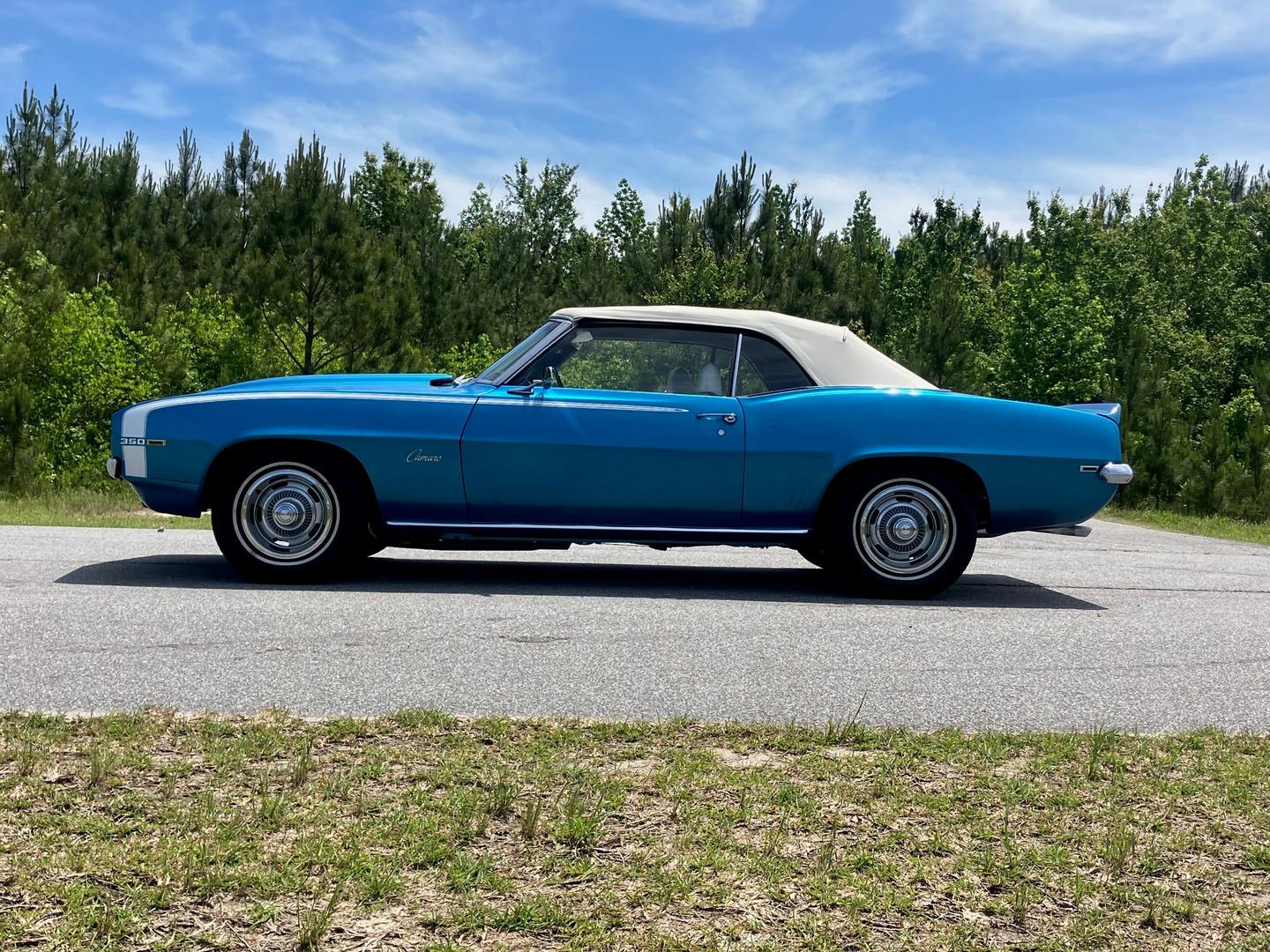 Classic car restored by Barr's