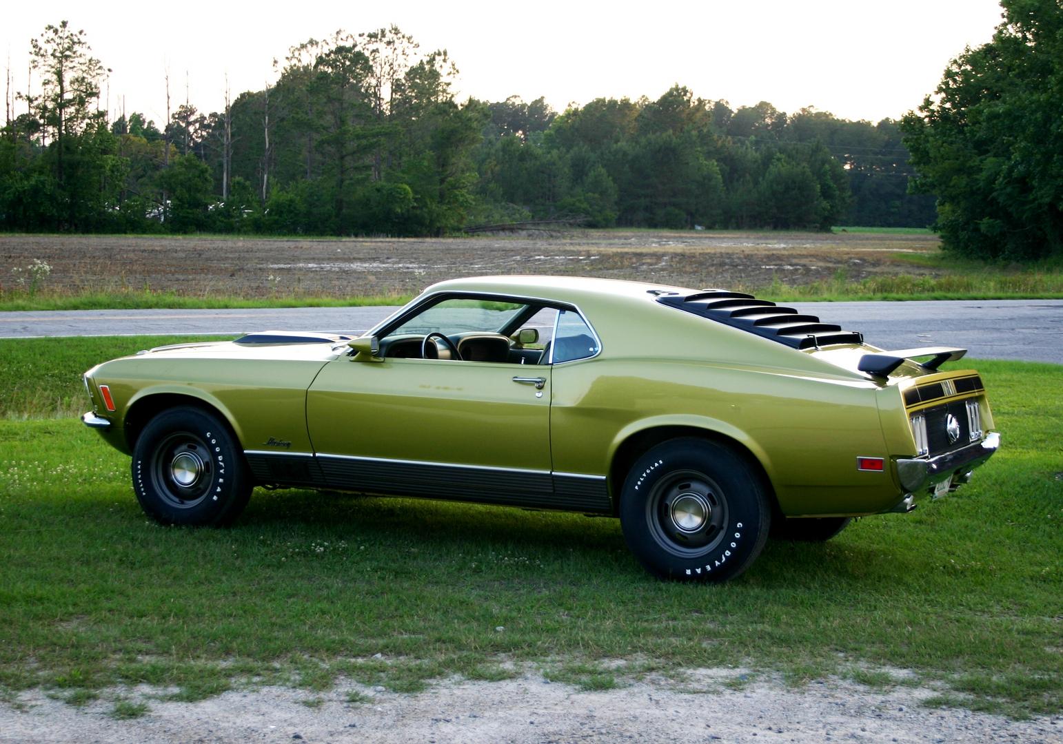 Classic car restored by Barr's